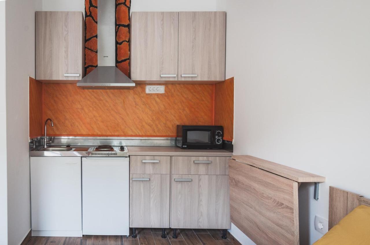 Apartmaji Hrast - Podbela Buitenkant foto